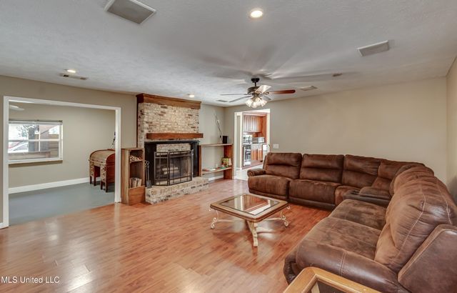 508 Pawnee Way, Madison, MS 39110