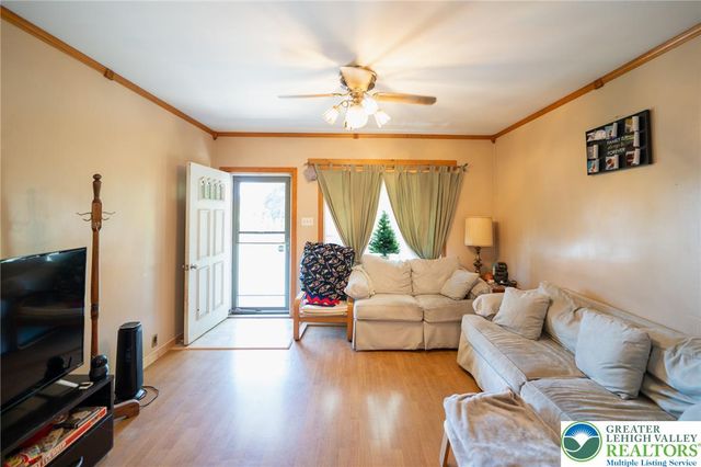 56 17th Street, Easton, PA 18042