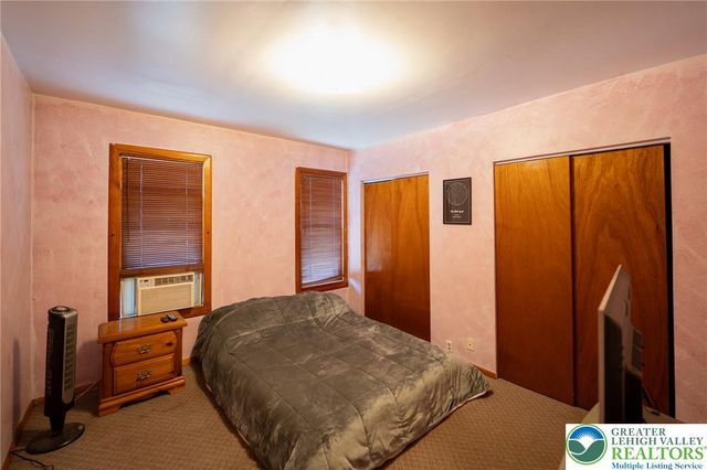 56 17th Street, Easton, PA 18042