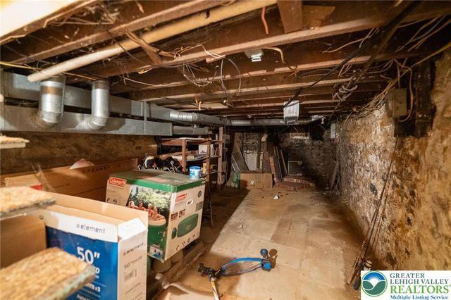 56 17th Street, Easton, PA 18042