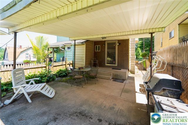 56 17th Street, Easton, PA 18042