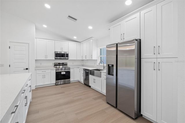 2812 W GASPAR DRIVE, Citrus Springs, FL 34433