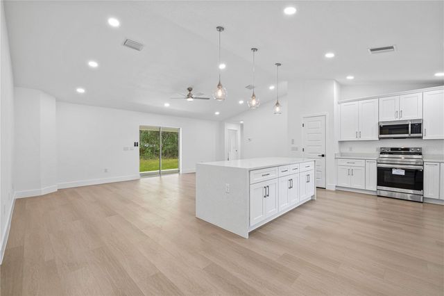 2812 W GASPAR DRIVE, Citrus Springs, FL 34433