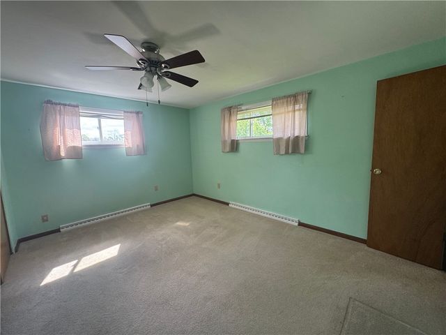 200 North Dr, Center Twp, PA 16001