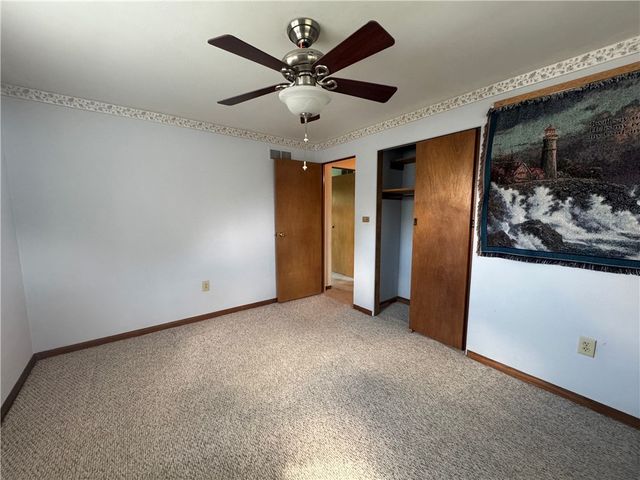 200 North Dr, Center Twp, PA 16001