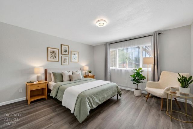 6626 50th St, Sacramento, CA 95823