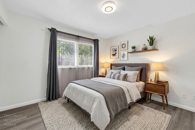 6626 50th St, Sacramento, CA 95823