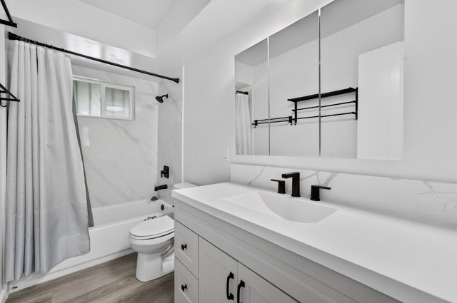 6626 50th St, Sacramento, CA 95823