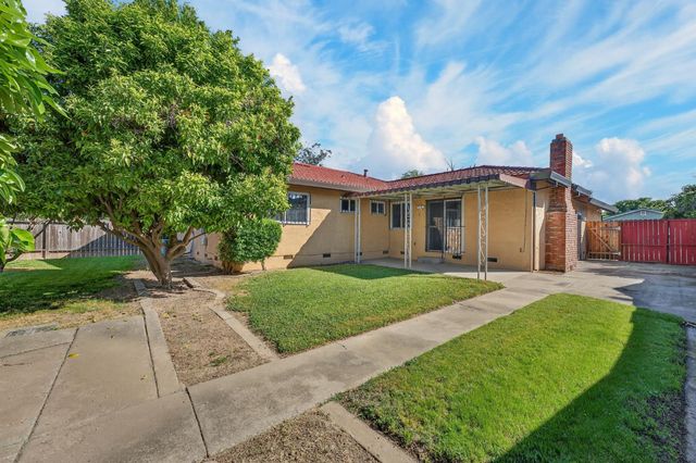 6626 50th St, Sacramento, CA 95823