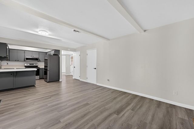 6626 50th St, Sacramento, CA 95823