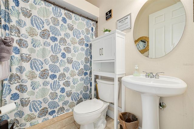 901 VIRGINIA AVENUE, Tarpon Springs, FL 34689