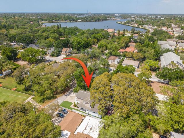 901 VIRGINIA AVENUE, Tarpon Springs, FL 34689