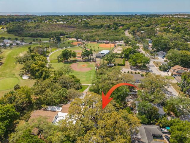 901 VIRGINIA AVENUE, Tarpon Springs, FL 34689