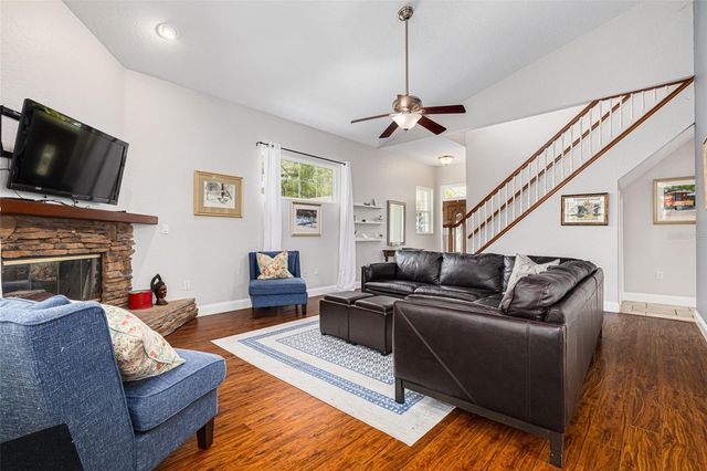 901 VIRGINIA AVENUE, Tarpon Springs, FL 34689