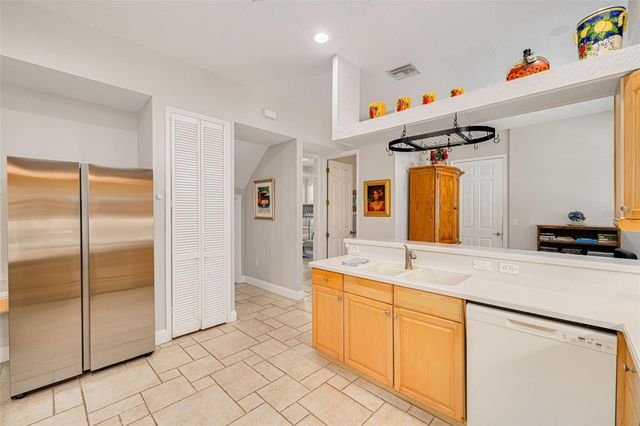 901 VIRGINIA AVENUE, Tarpon Springs, FL 34689