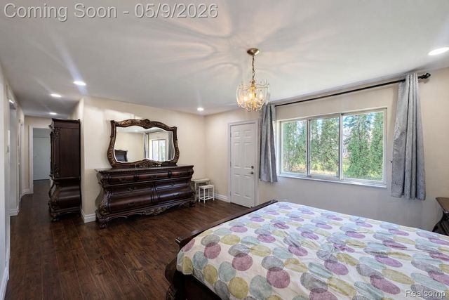 37209 Curwood Drive, Sterling Heights, MI 48310