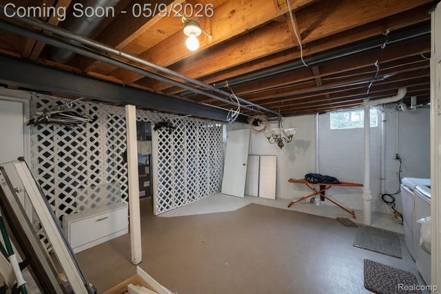 37209 Curwood Drive, Sterling Heights, MI 48310