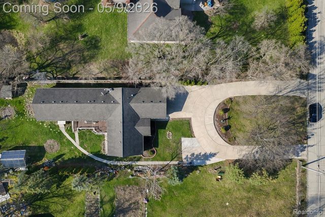 37209 Curwood Drive, Sterling Heights, MI 48310