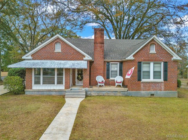 808 W Tallassee Street, Wetumpka, AL 36092
