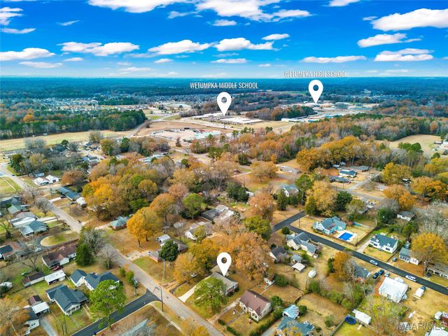 808 W Tallassee Street, Wetumpka, AL 36092