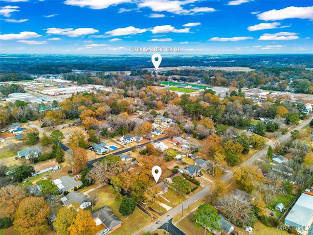 808 W Tallassee Street, Wetumpka, AL 36092