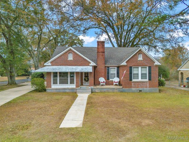 808 W Tallassee Street, Wetumpka, AL 36092