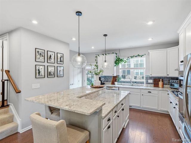 227 N Sydney Court, Plymouth, MI 48170
