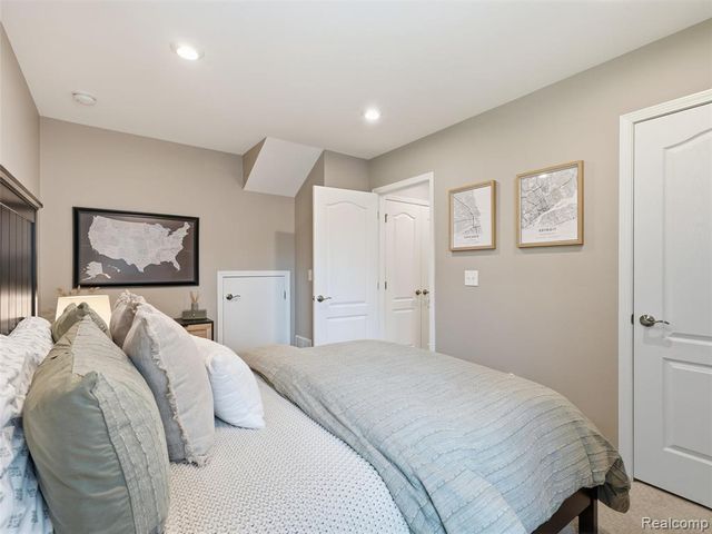 227 N Sydney Court, Plymouth, MI 48170