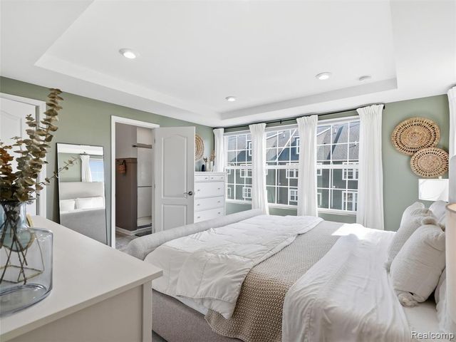 227 N Sydney Court, Plymouth, MI 48170