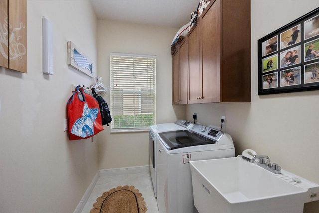 8181 Butler Greenwood Drive, West Palm Beach, FL 33411