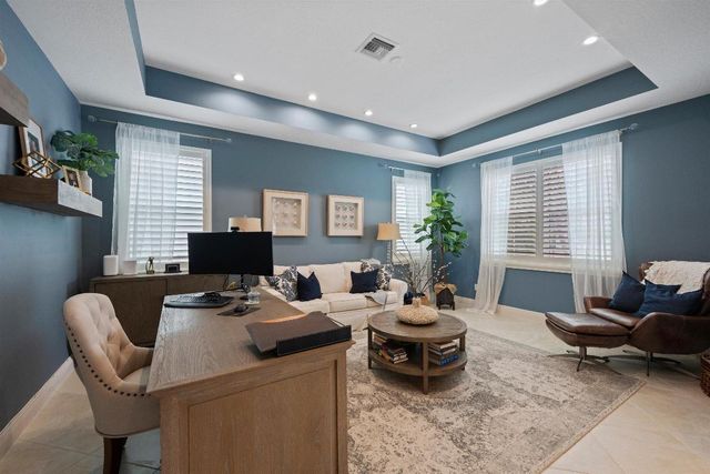 8181 Butler Greenwood Drive, West Palm Beach, FL 33411