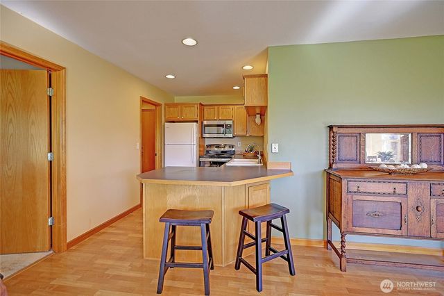 1032 Cypress Court, Burlington, WA 98233