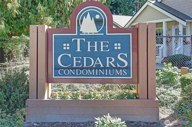 1032 Cypress Court, Burlington, WA 98233