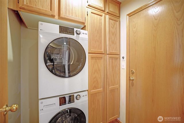 1032 Cypress Court, Burlington, WA 98233