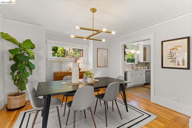 2031 Los Angeles Ave, Berkeley, CA 94707