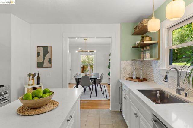 2031 Los Angeles Ave, Berkeley, CA 94707