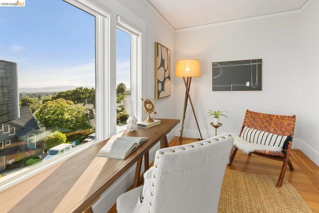 2031 Los Angeles Ave, Berkeley, CA 94707