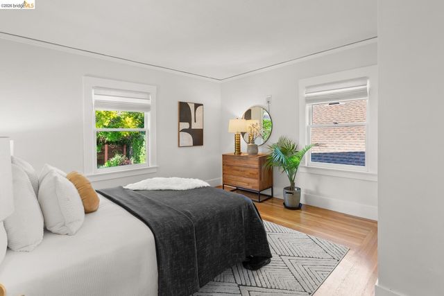 2031 Los Angeles Ave, Berkeley, CA 94707