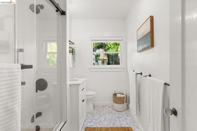 2031 Los Angeles Ave, Berkeley, CA 94707