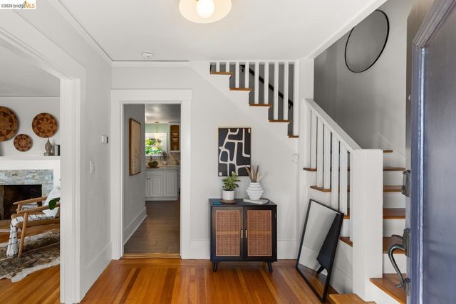 2031 Los Angeles Ave, Berkeley, CA 94707