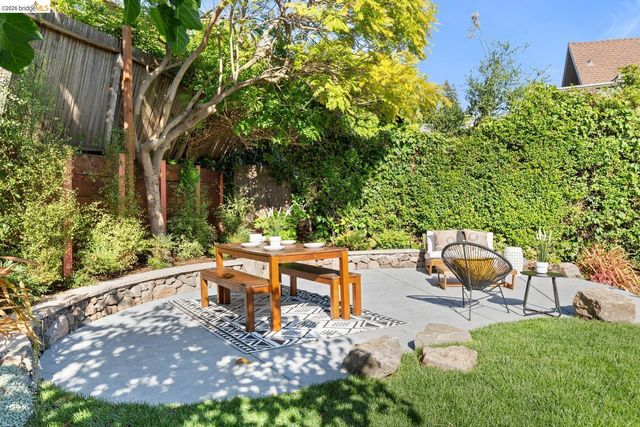 2031 Los Angeles Ave, Berkeley, CA 94707