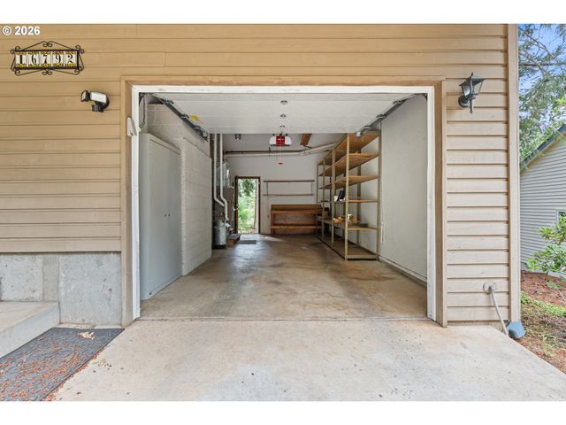 16792 S PAM Dr, Oregon City, OR 97045