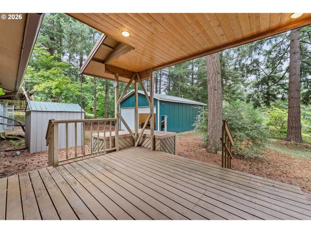 16792 S PAM Dr, Oregon City, OR 97045