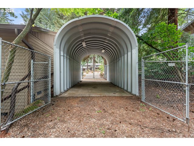 16792 S PAM Dr, Oregon City, OR 97045