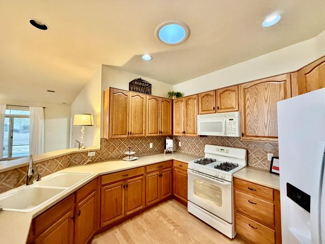 316 Crockett LOOP, Georgetown, TX 78633