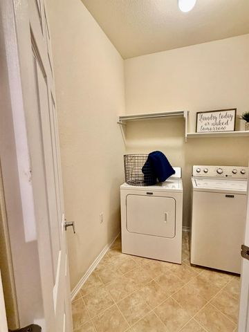 316 Crockett LOOP, Georgetown, TX 78633