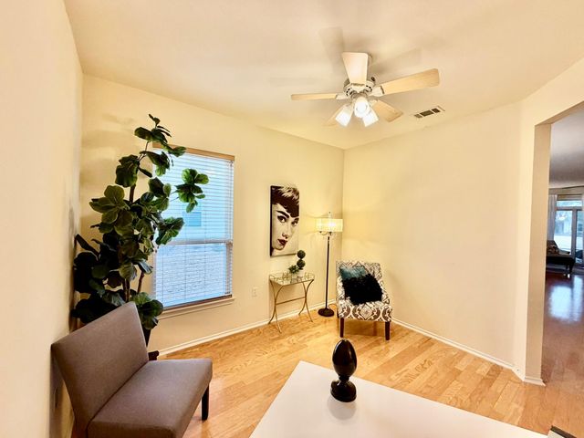 316 Crockett LOOP, Georgetown, TX 78633