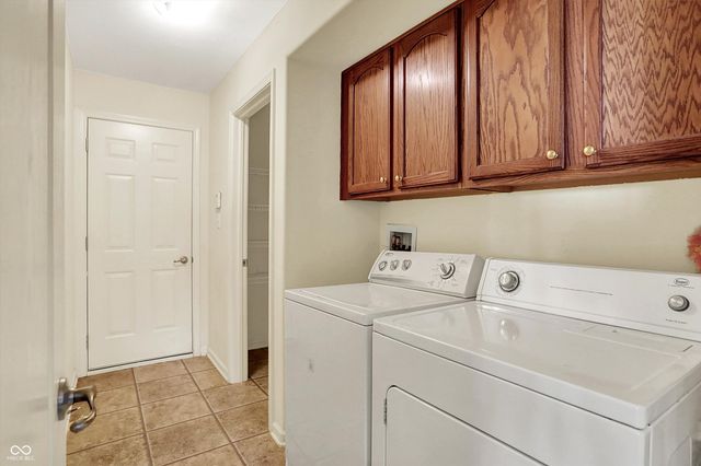 12622 Whisper Way, Fishers, IN 46037