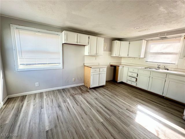 546 Rose Street, Follansbee, WV 26037