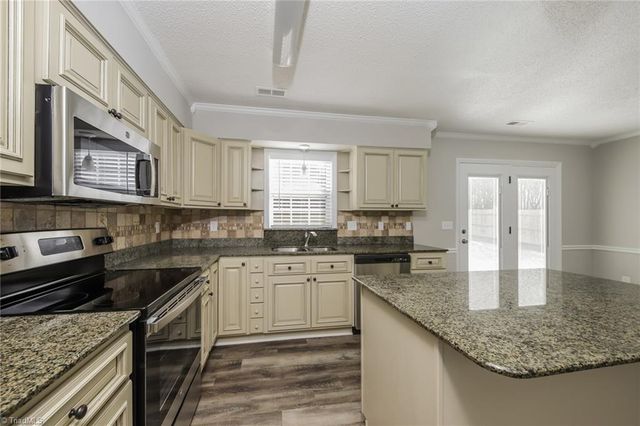 4406 Garden Club Street, High Point, NC 27265